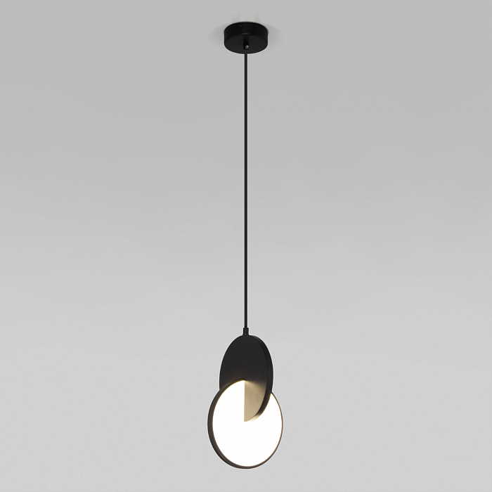 Светильник Eurosvet 50225/1 LED черный
